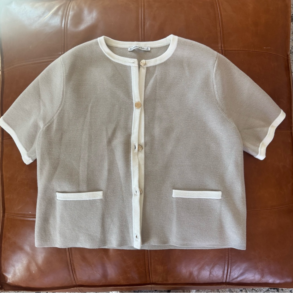 NWOT Abercrombie Cardigan Sweater with Gold Buttons - Picture 2 of 5